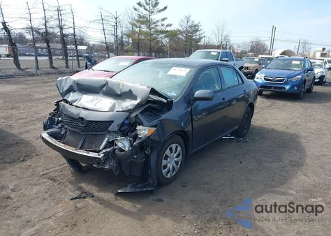 2009 Toyota Corolla Le z USA, uszkodzony, nr VIN 2T1BU40E49C135288